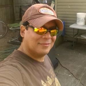 Meet your Posher, Louis